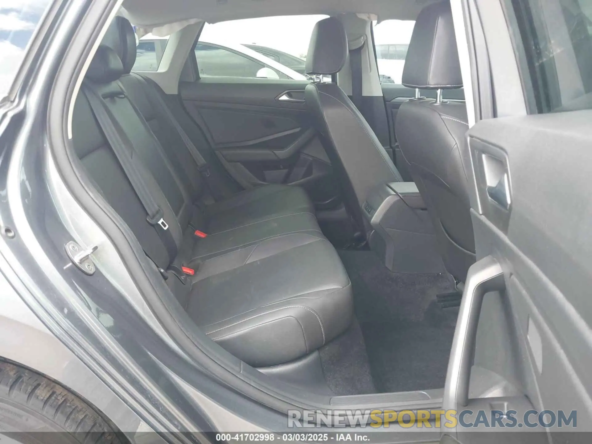 8 fotografías del automóvil dañado 3VWEB7BU8LM010315 VOLKSWAGEN JETTA 2020