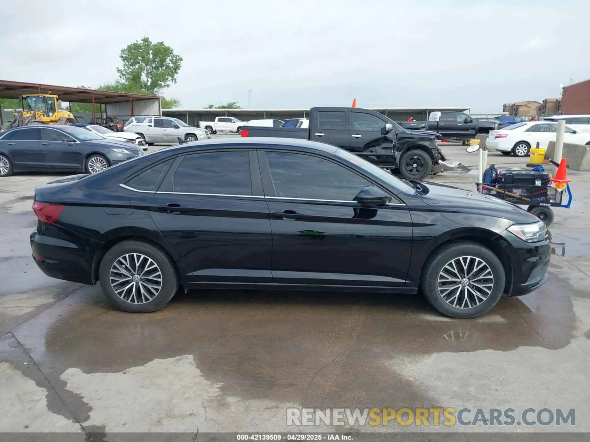 13 fotografías del automóvil dañado 3VWC57BU1MM006316 VOLKSWAGEN JETTA 2021