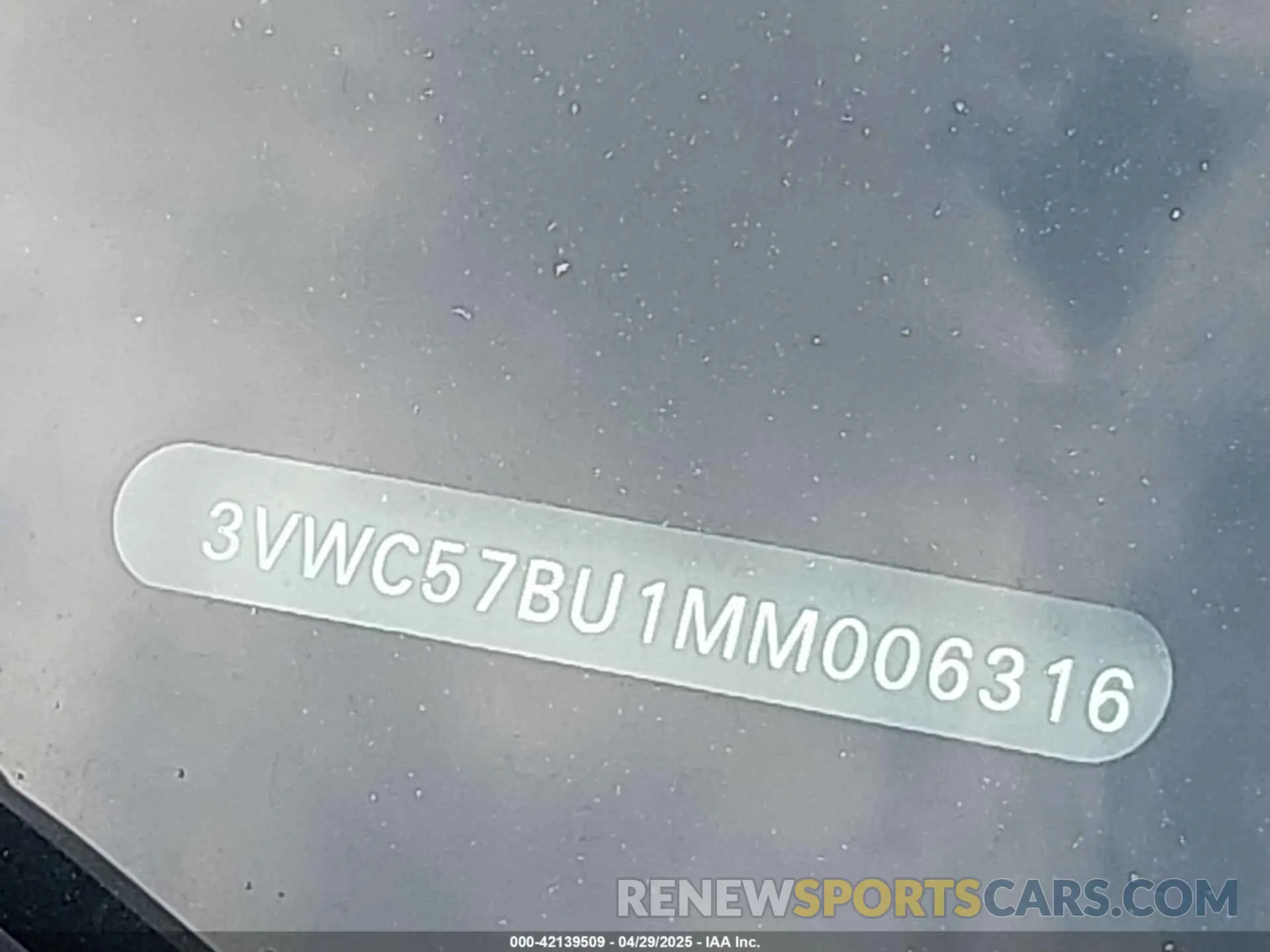 17 fotografías del automóvil dañado 3VWC57BU1MM006316 VOLKSWAGEN JETTA 2021