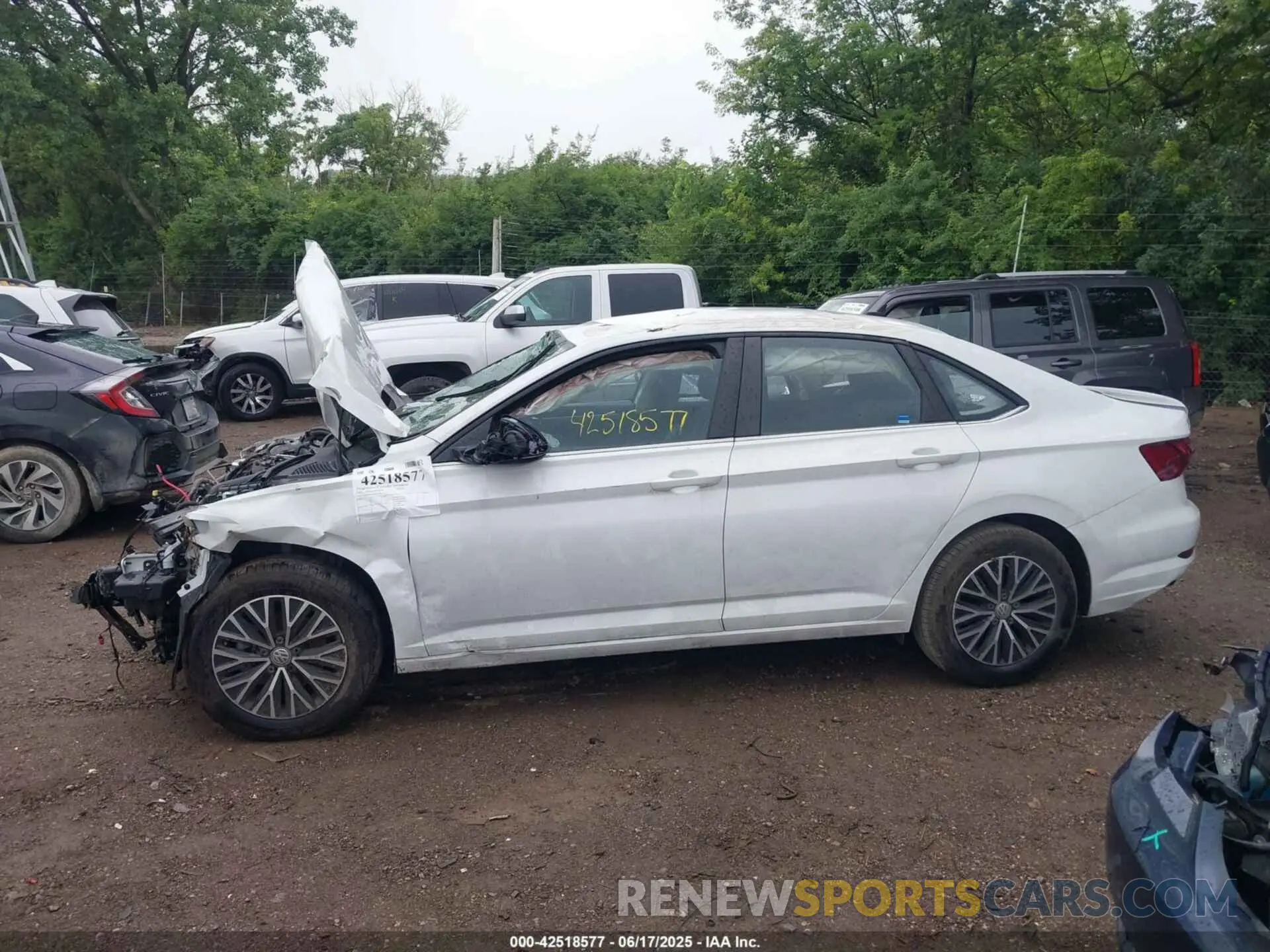 15 fotografías del automóvil dañado 3VWC57BU3MM011954 VOLKSWAGEN JETTA 2021