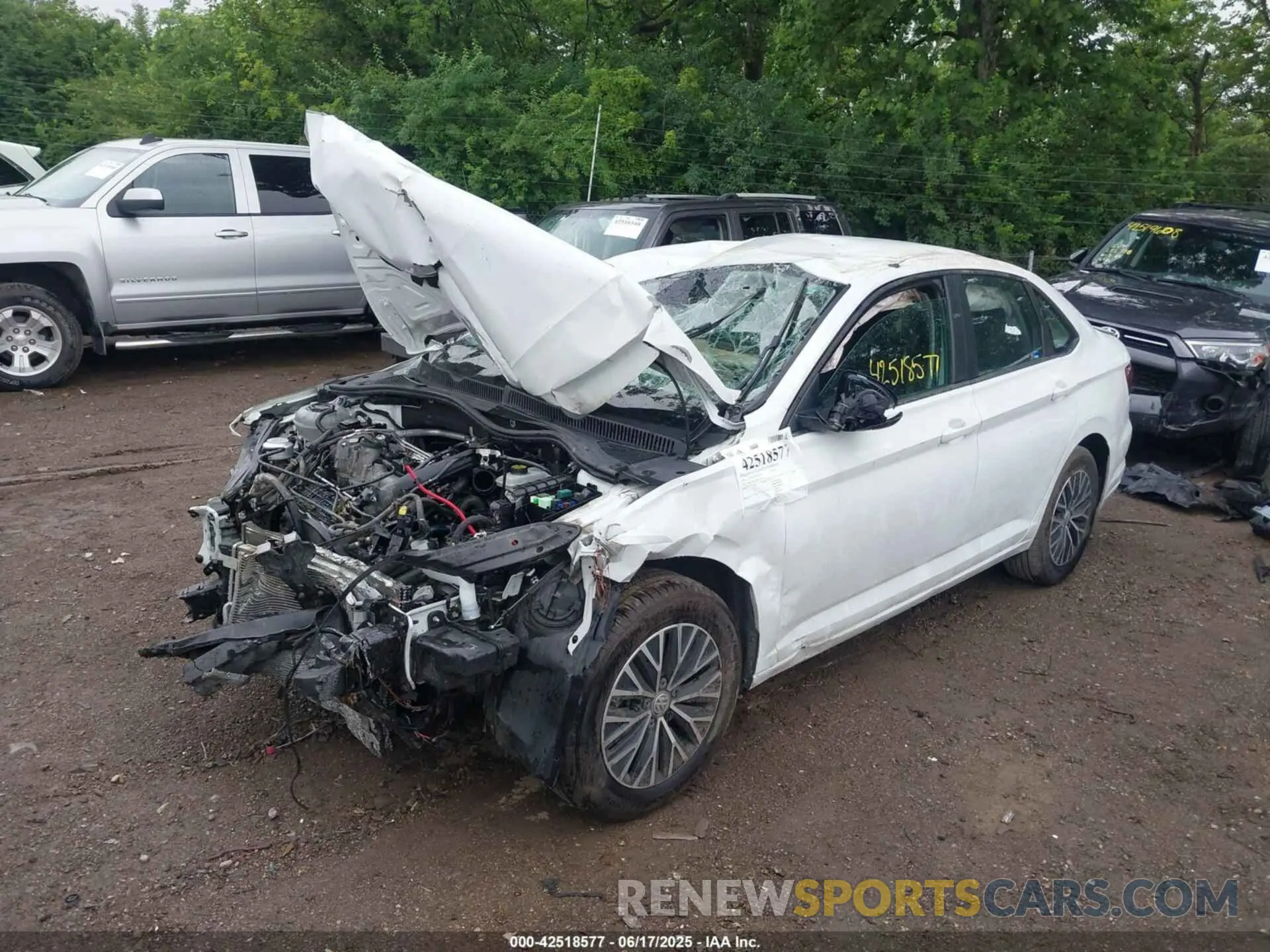 2 fotografías del automóvil dañado 3VWC57BU3MM011954 VOLKSWAGEN JETTA 2021