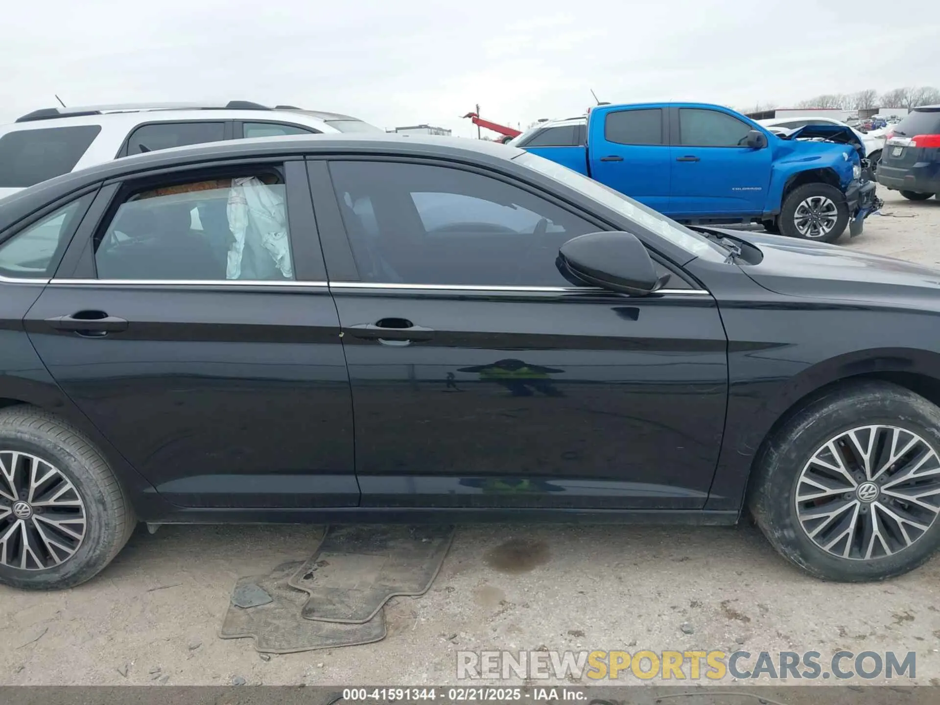 13 fotografías del automóvil dañado 3VWC57BU6MM031518 VOLKSWAGEN JETTA 2021