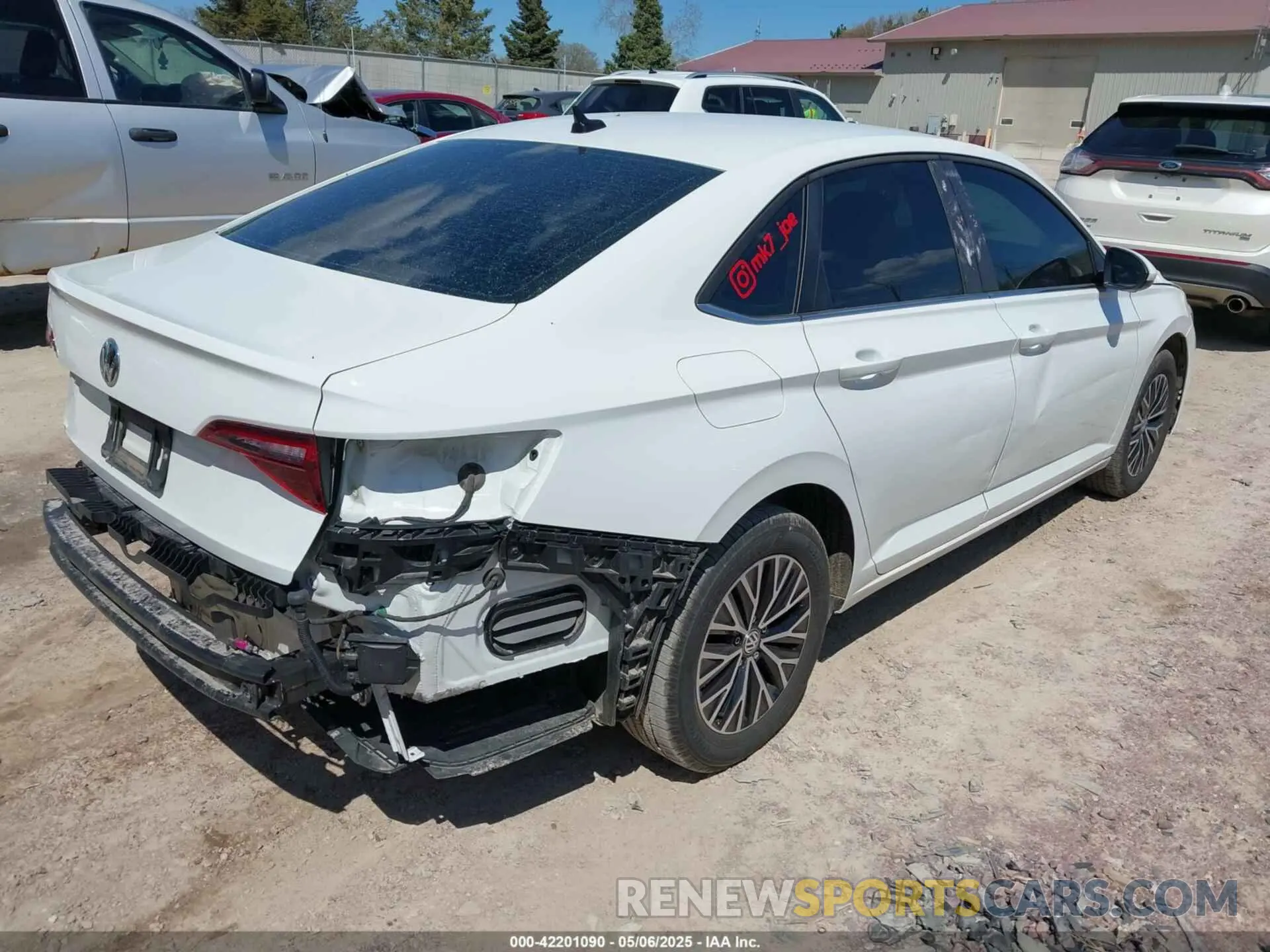 4 fotografías del automóvil dañado 3VWC57BU6MM045659 VOLKSWAGEN JETTA 2021