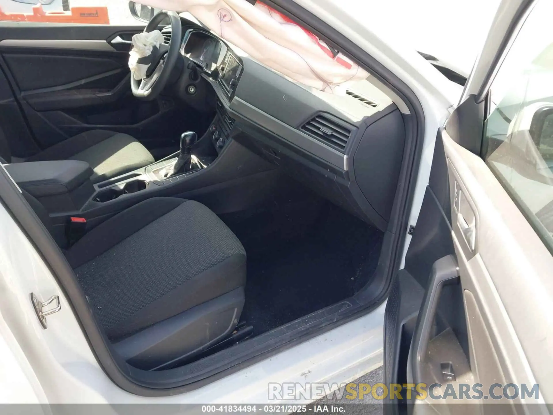 5 fotografías del automóvil dañado 3VWC57BU6MM063126 VOLKSWAGEN JETTA 2021