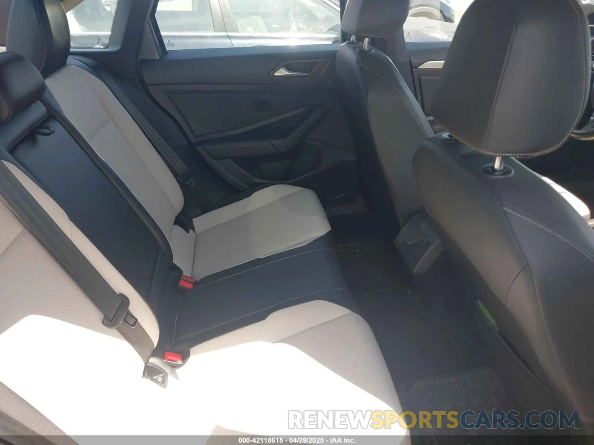 8 fotografías del automóvil dañado 3VWC57BU7MM079688 VOLKSWAGEN JETTA 2021