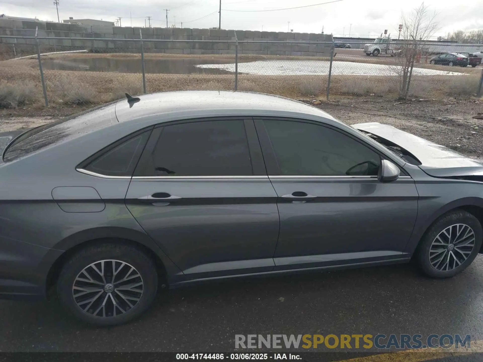 13 fotografías del automóvil dañado 3VWC57BU8MM023551 VOLKSWAGEN JETTA 2021