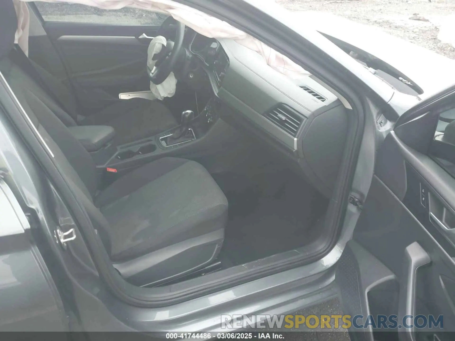 5 fotografías del automóvil dañado 3VWC57BU8MM023551 VOLKSWAGEN JETTA 2021