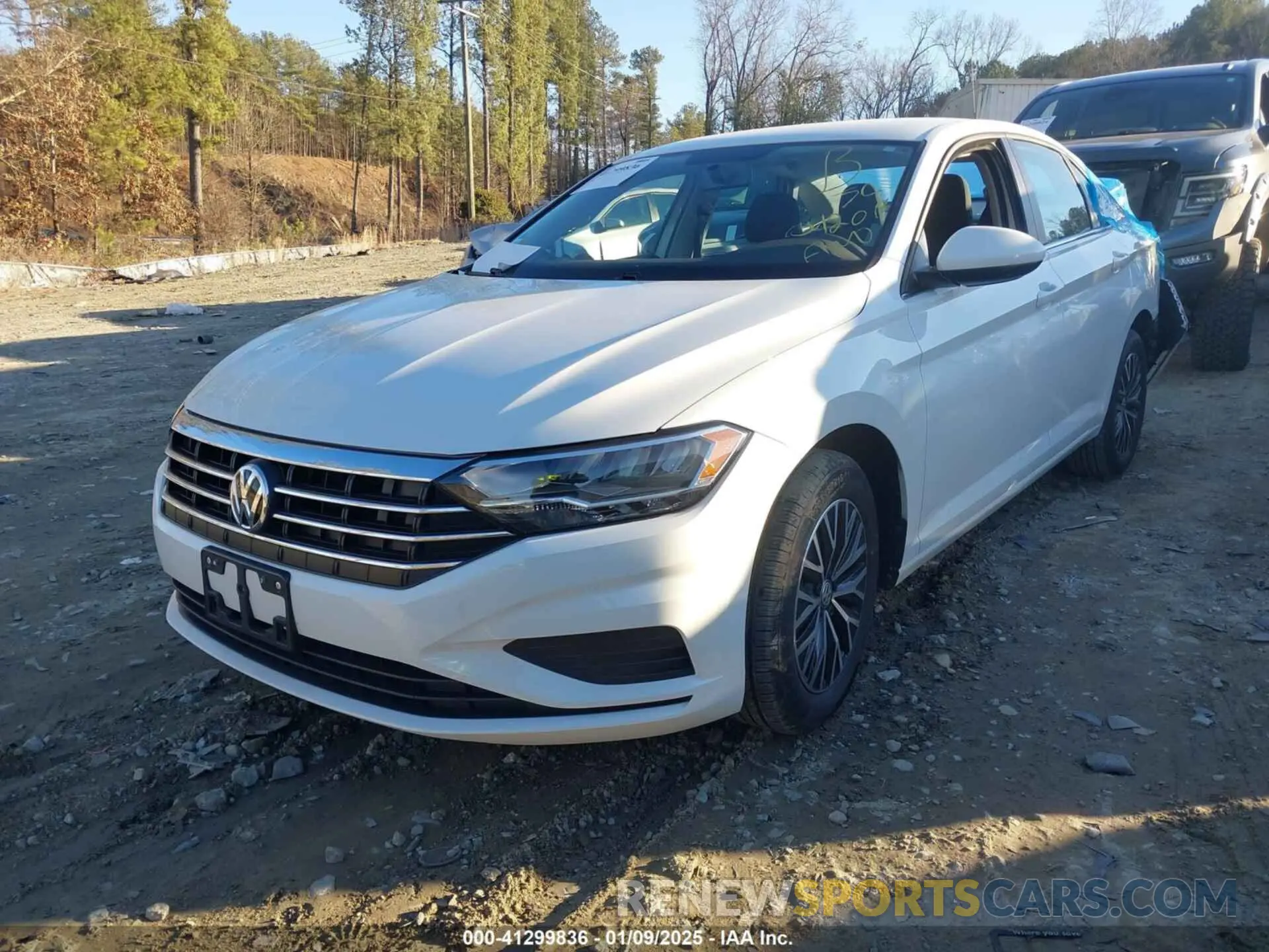 2 fotografías del automóvil dañado 3VWC57BU8MM042018 VOLKSWAGEN JETTA 2021