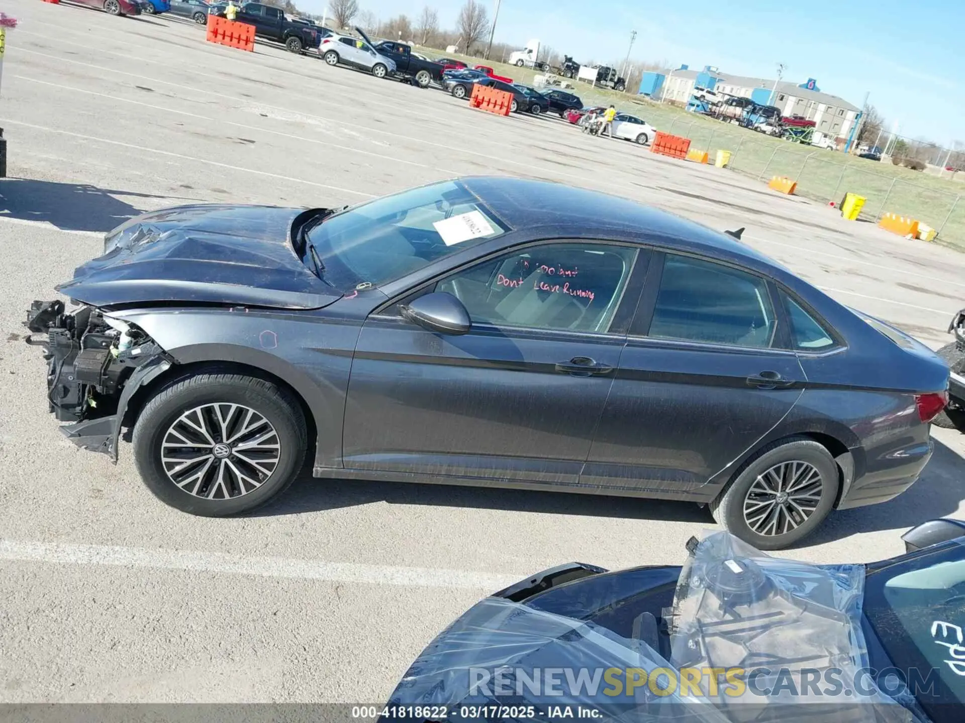 15 fotografías del automóvil dañado 3VWC57BU8MM098931 VOLKSWAGEN JETTA 2021