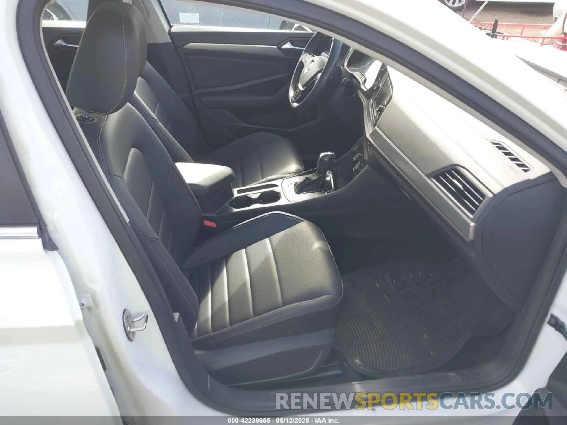 5 fotografías del automóvil dañado 3VWC57BU9MM034560 VOLKSWAGEN JETTA 2021