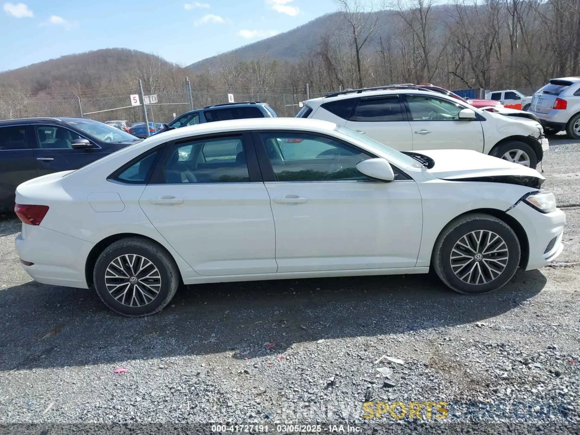 13 fotografías del automóvil dañado 3VWC57BU9MM063539 VOLKSWAGEN JETTA 2021