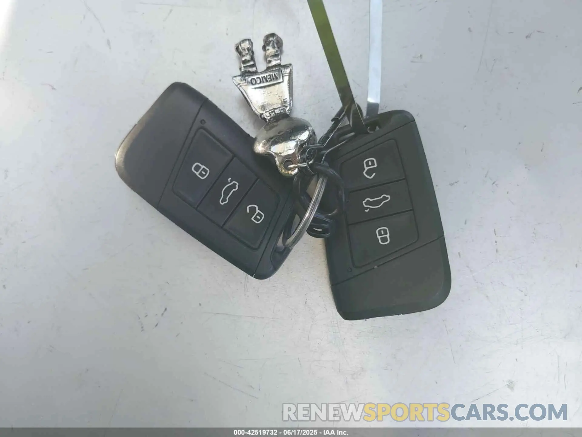 11 fotografías del automóvil dañado 3VWC57BU9MM084780 VOLKSWAGEN JETTA 2021