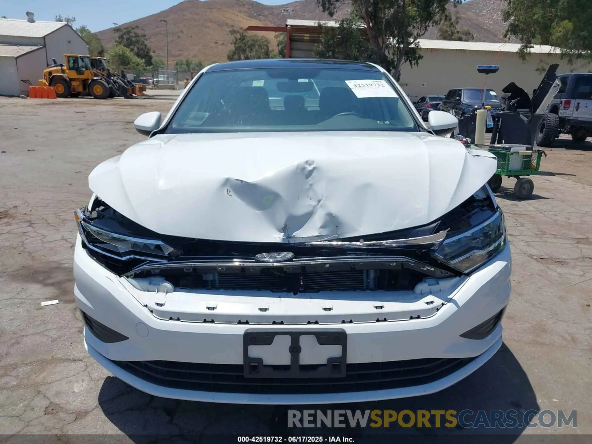 12 fotografías del automóvil dañado 3VWC57BU9MM084780 VOLKSWAGEN JETTA 2021