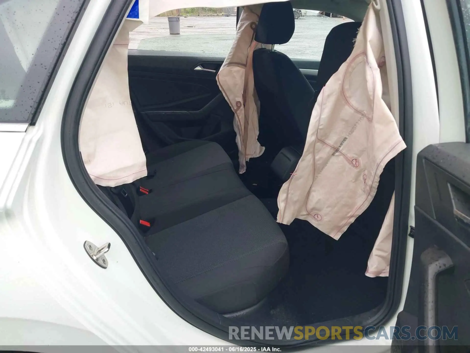 8 fotografías del automóvil dañado 3VWC57BU9MM103778 VOLKSWAGEN JETTA 2021