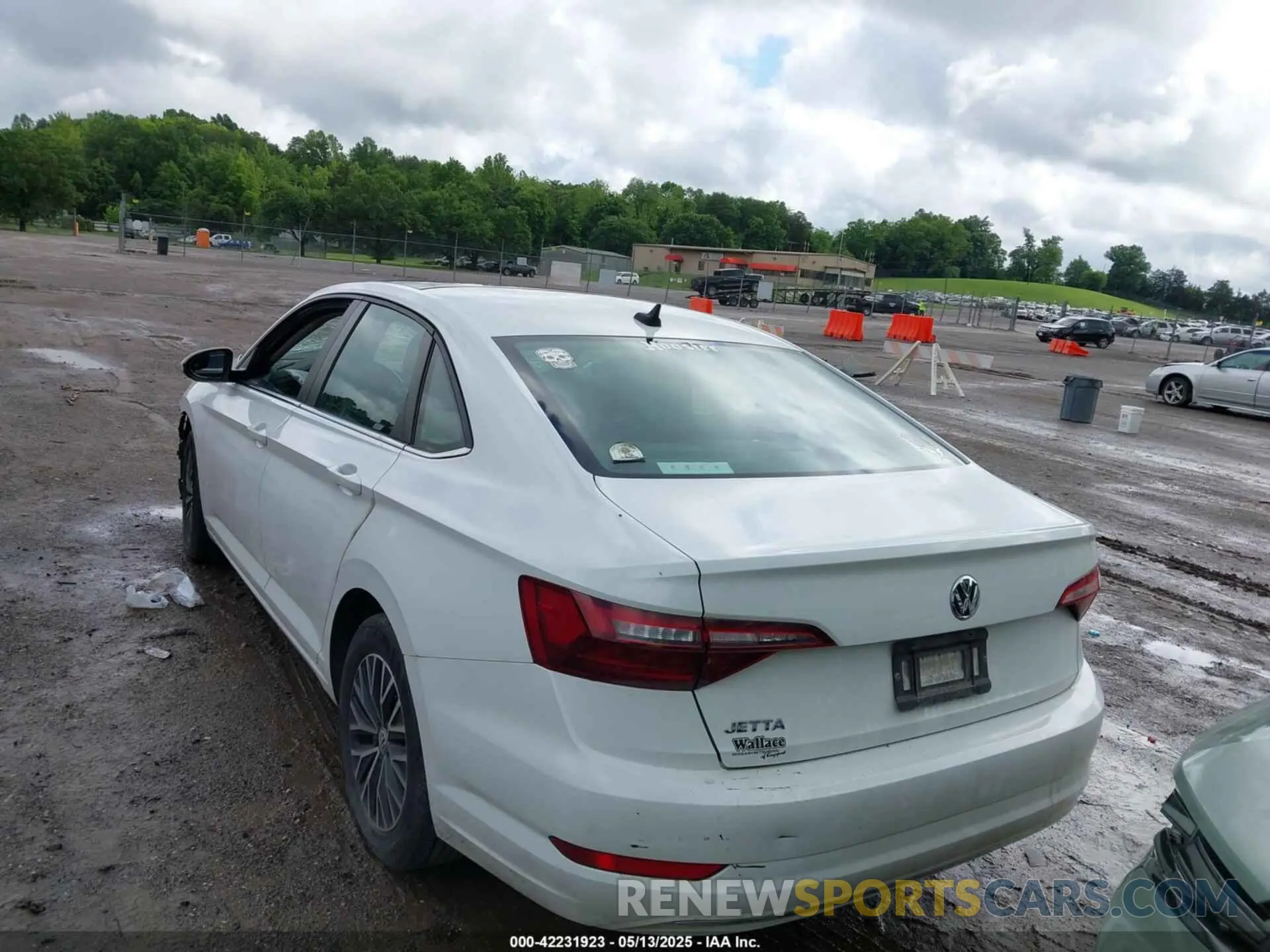 15 fotografías del automóvil dañado 3VWC57BUXMM010154 VOLKSWAGEN JETTA 2021