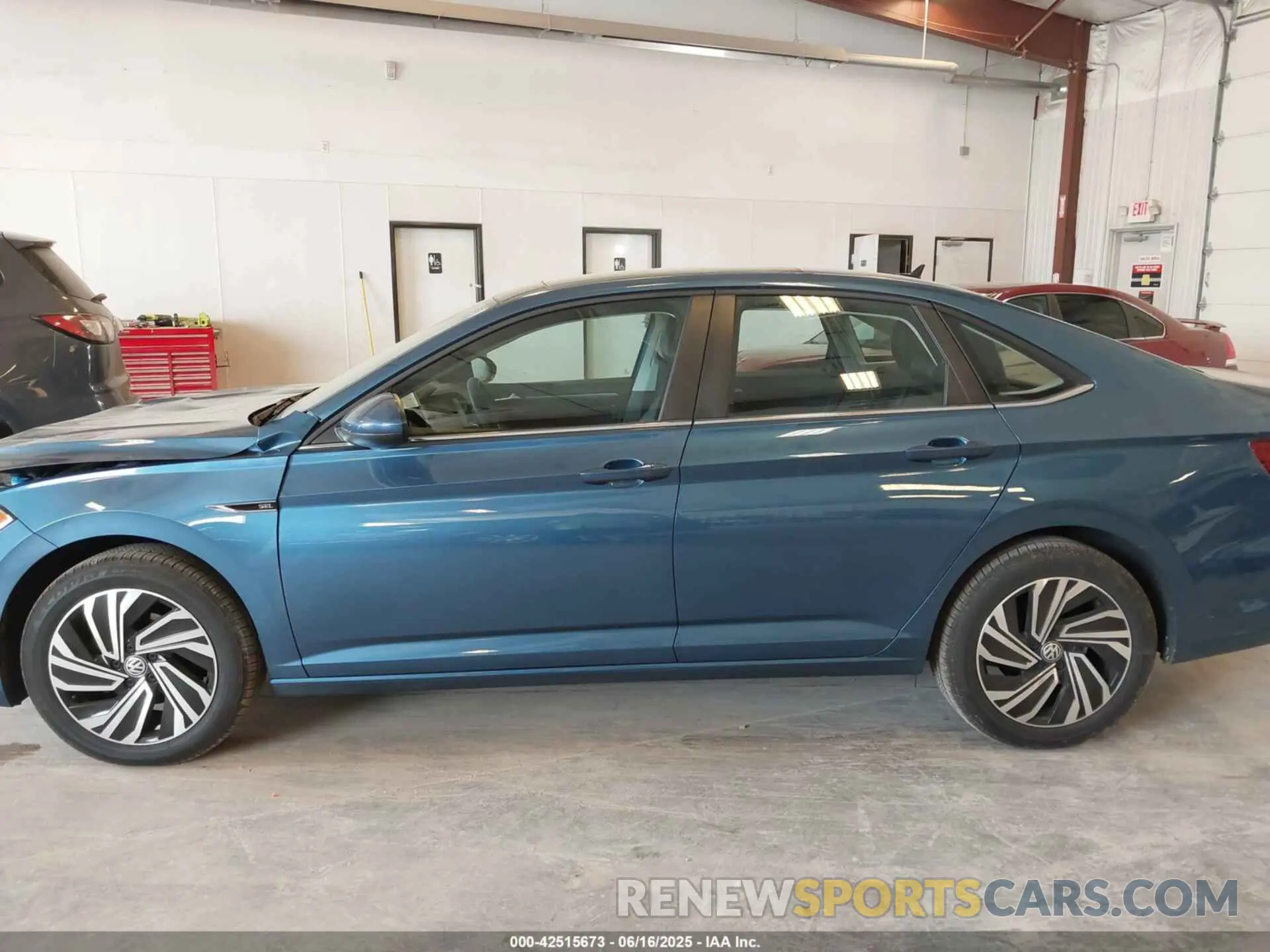 14 fotografías del automóvil dañado 3VWE57BU8MM031982 VOLKSWAGEN JETTA 2021