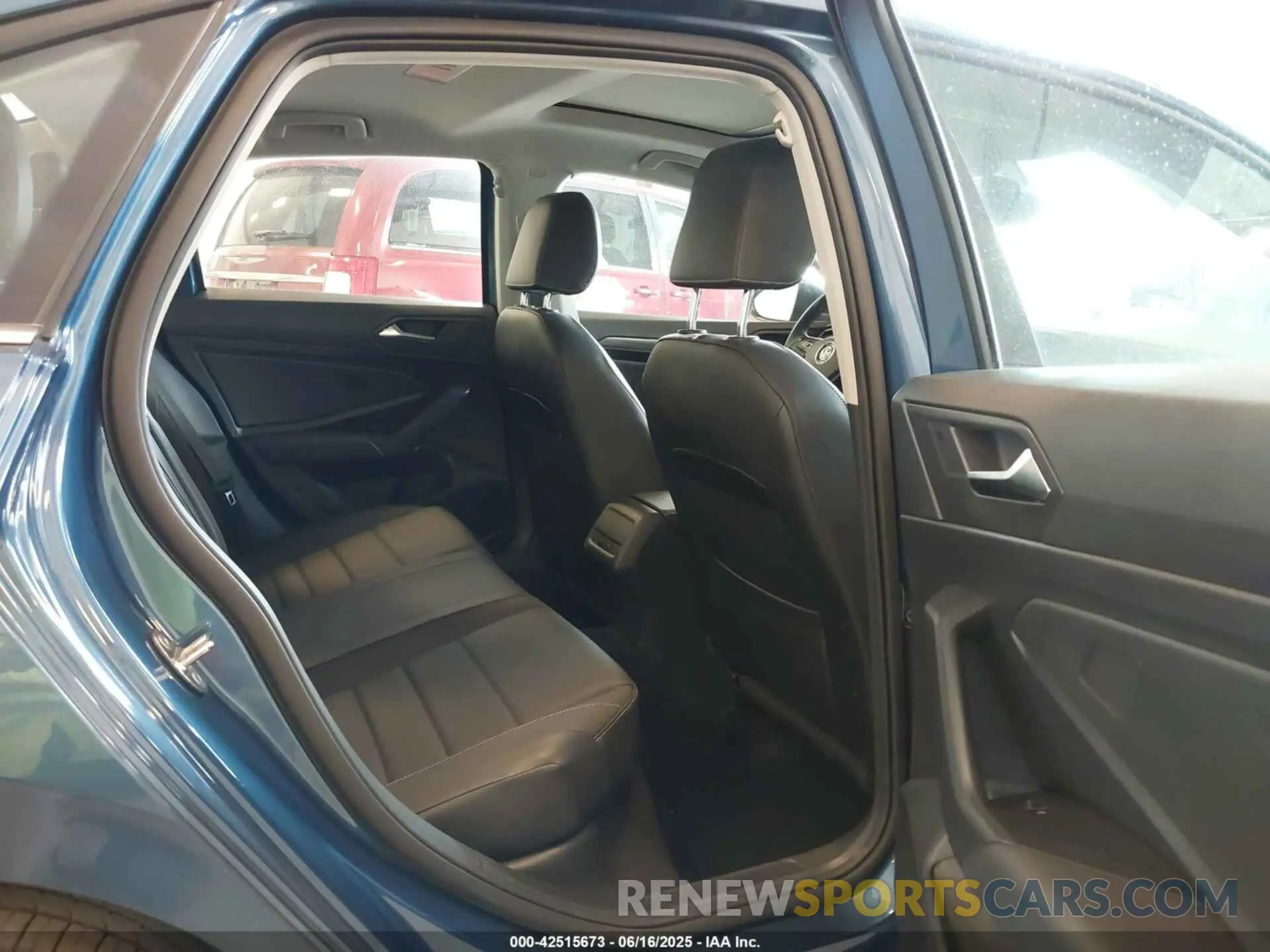 8 fotografías del automóvil dañado 3VWE57BU8MM031982 VOLKSWAGEN JETTA 2021