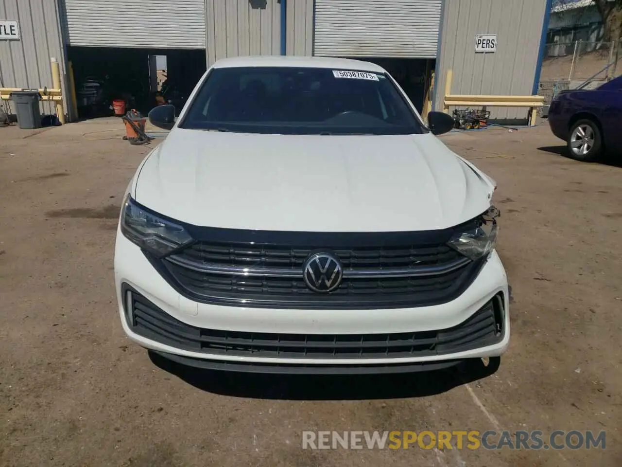 5 fotografías del automóvil dañado 3VWBM7BU5NM018646 VOLKSWAGEN JETTA 2022