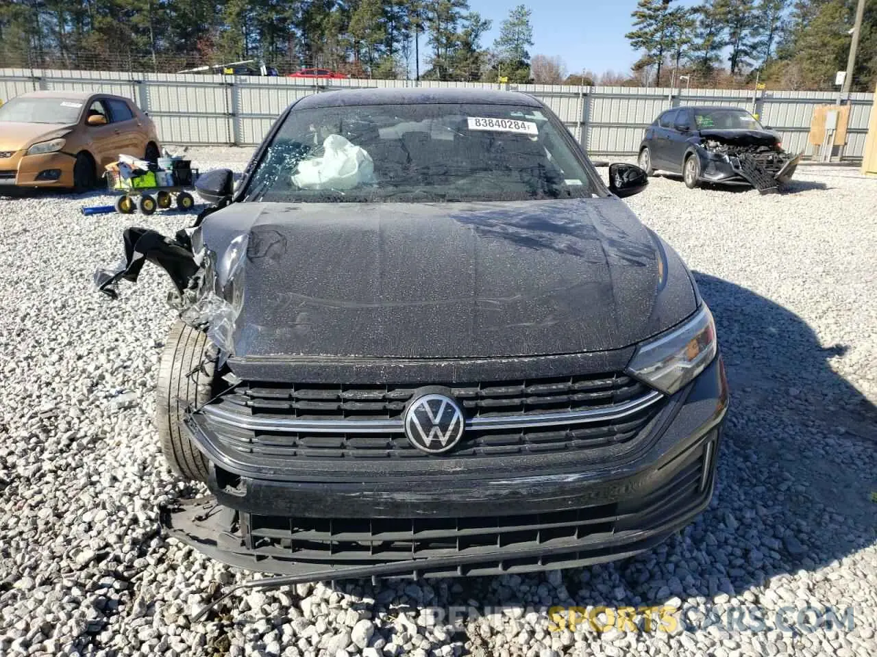5 fotografías del automóvil dañado 3VWBM7BU7NM010693 VOLKSWAGEN JETTA 2022