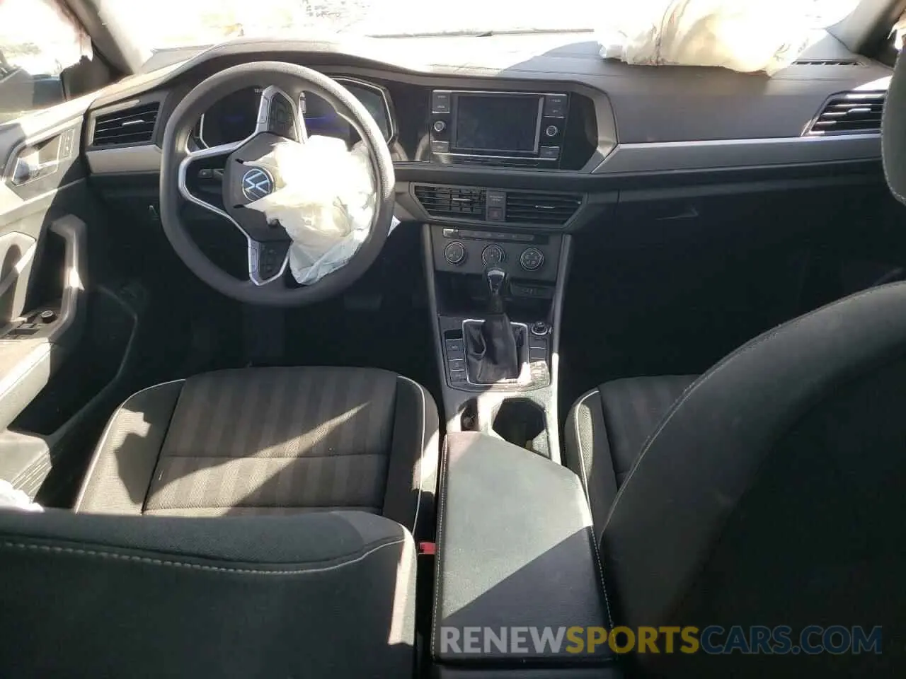 8 fotografías del automóvil dañado 3VWBM7BU7NM010693 VOLKSWAGEN JETTA 2022