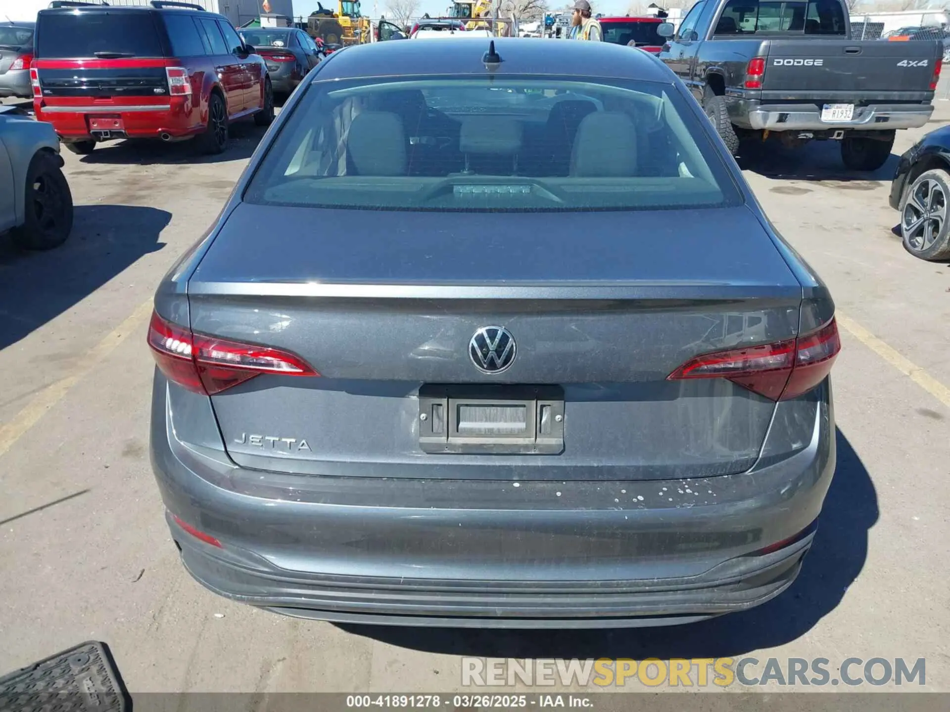 17 fotografías del automóvil dañado 3VW5M7BU2PM042225 VOLKSWAGEN JETTA 2023