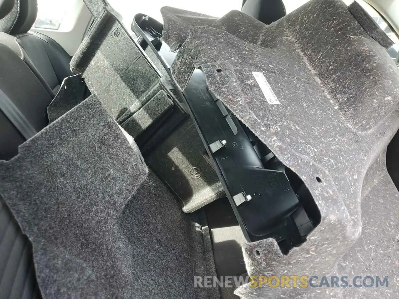 12 fotografías del automóvil dañado 3VW5M7BU4PM023045 VOLKSWAGEN JETTA 2023