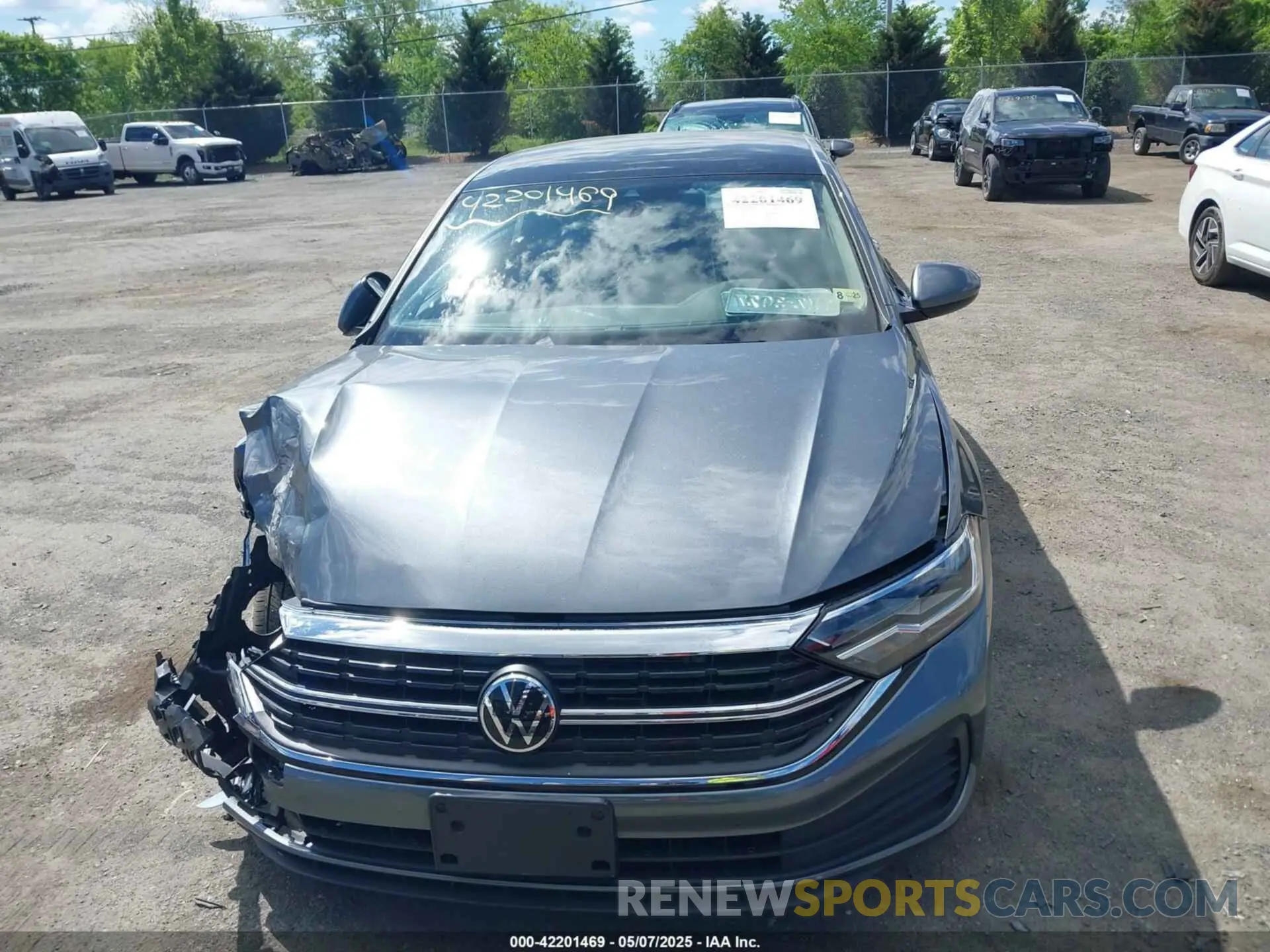 12 fotografías del automóvil dañado 3VW7M7BU0PM052048 VOLKSWAGEN JETTA 2023