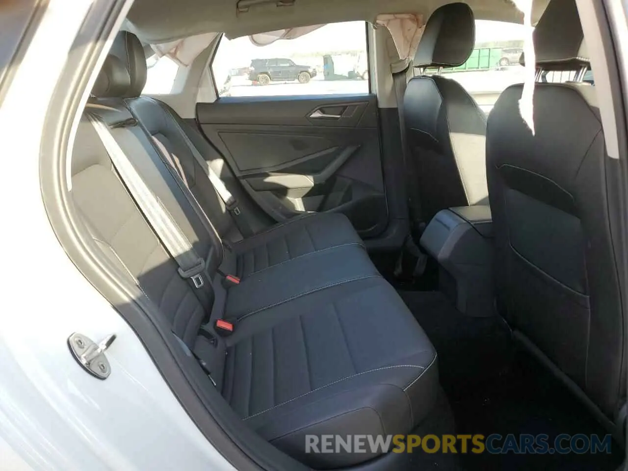 10 fotografías del automóvil dañado 3VW7M7BU8PM058633 VOLKSWAGEN JETTA 2023