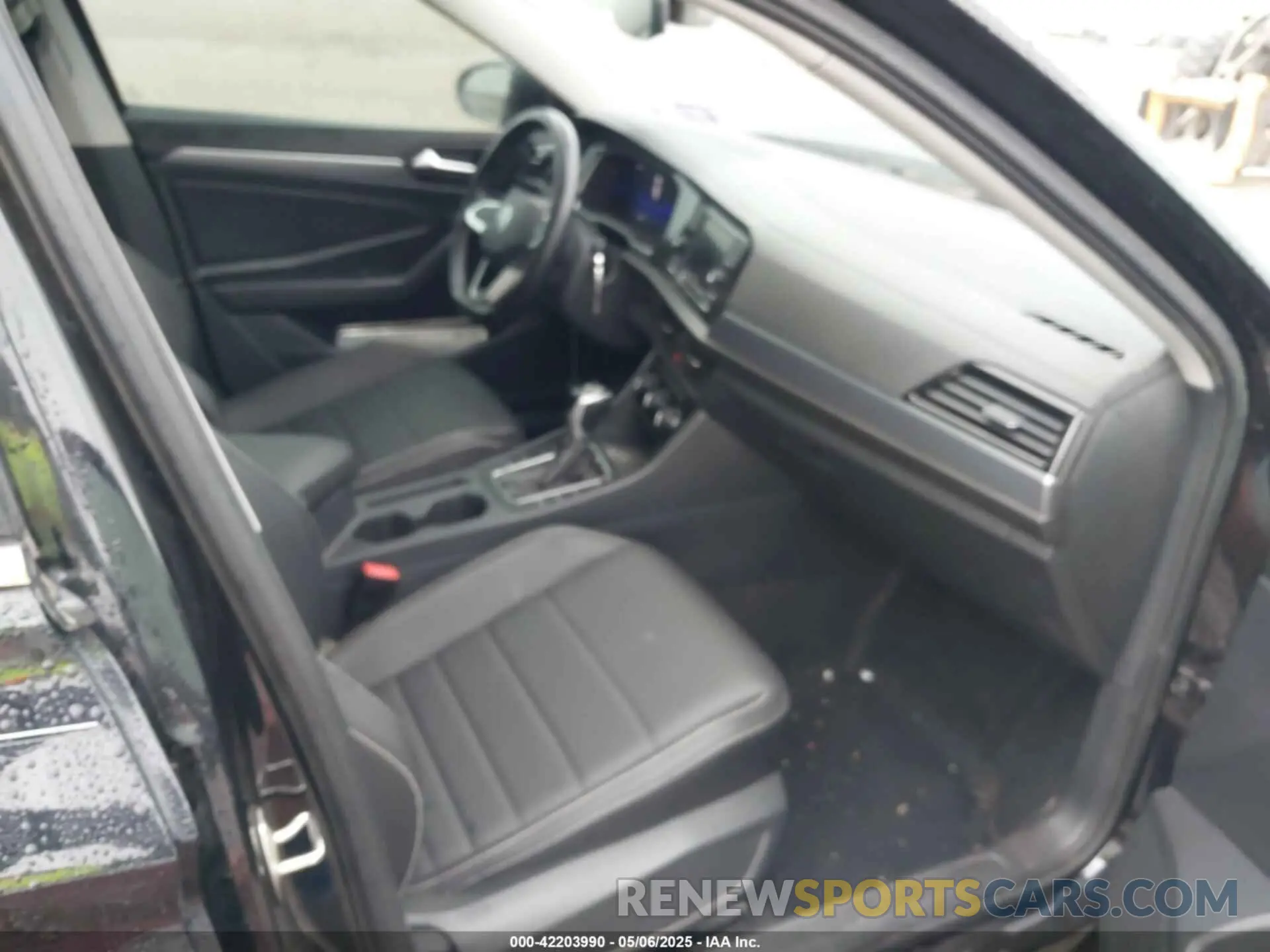 5 fotografías del automóvil dañado 3VW7M7BU9PM013345 VOLKSWAGEN JETTA 2023