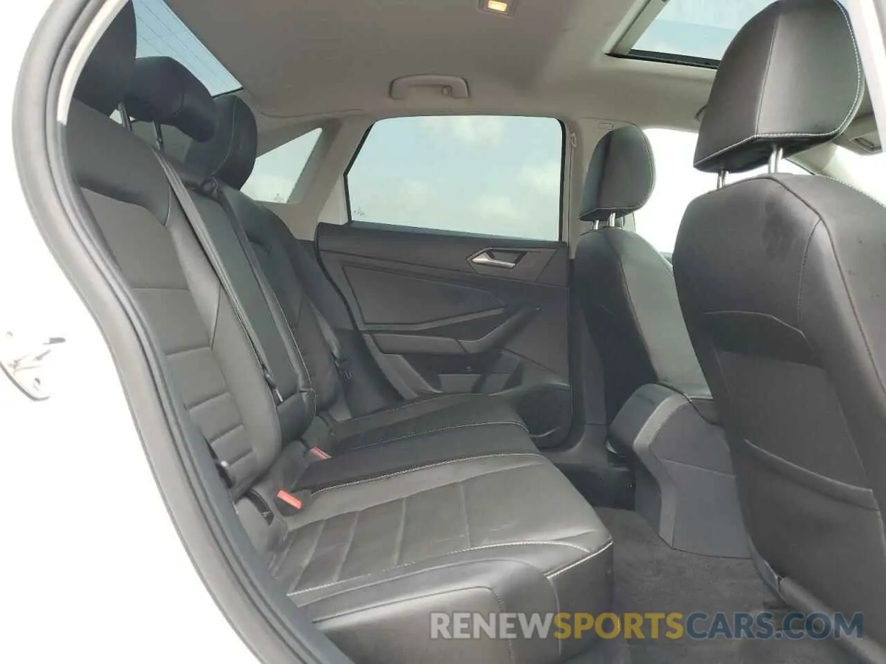 10 fotografías del automóvil dañado 3VW7M7BU9PM022076 VOLKSWAGEN JETTA 2023