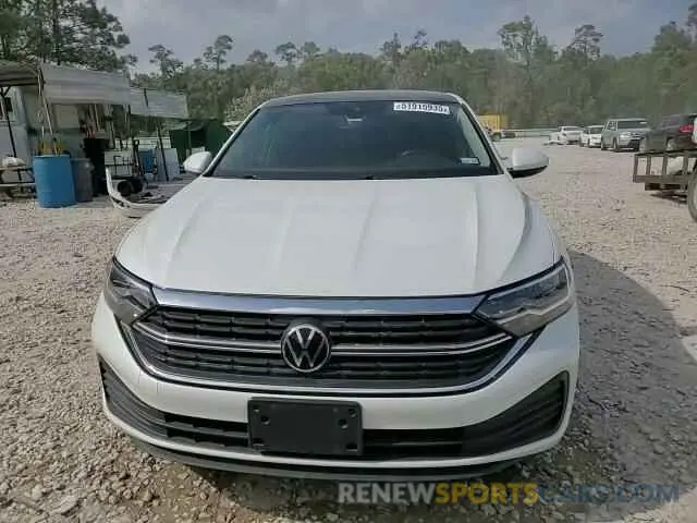 14 fotografías del automóvil dañado 3VW7M7BU9PM022076 VOLKSWAGEN JETTA 2023