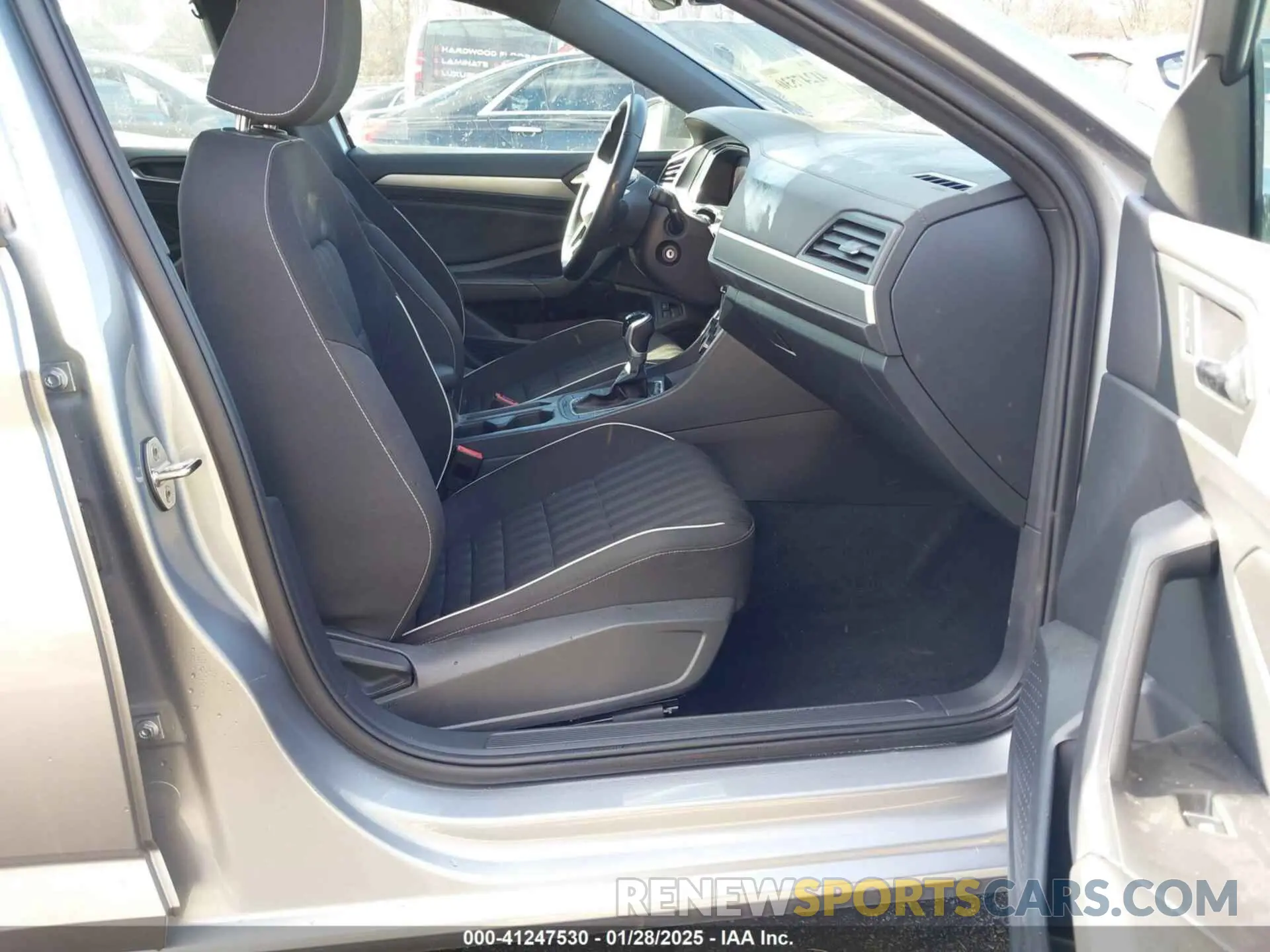 5 fotografías del automóvil dañado 3VWAM7BU4PM009614 VOLKSWAGEN JETTA 2023