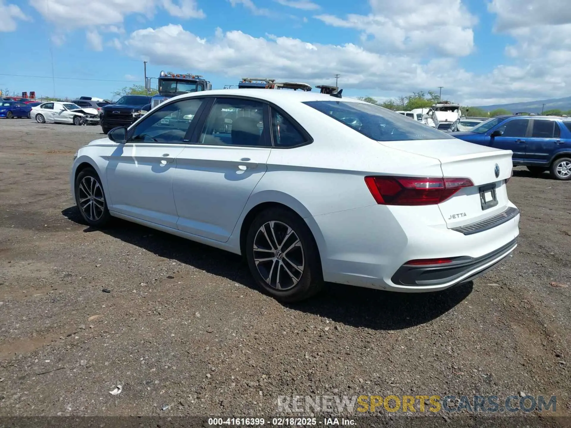 3 fotografías del automóvil dañado 3VWBM7BU0PM016242 VOLKSWAGEN JETTA 2023