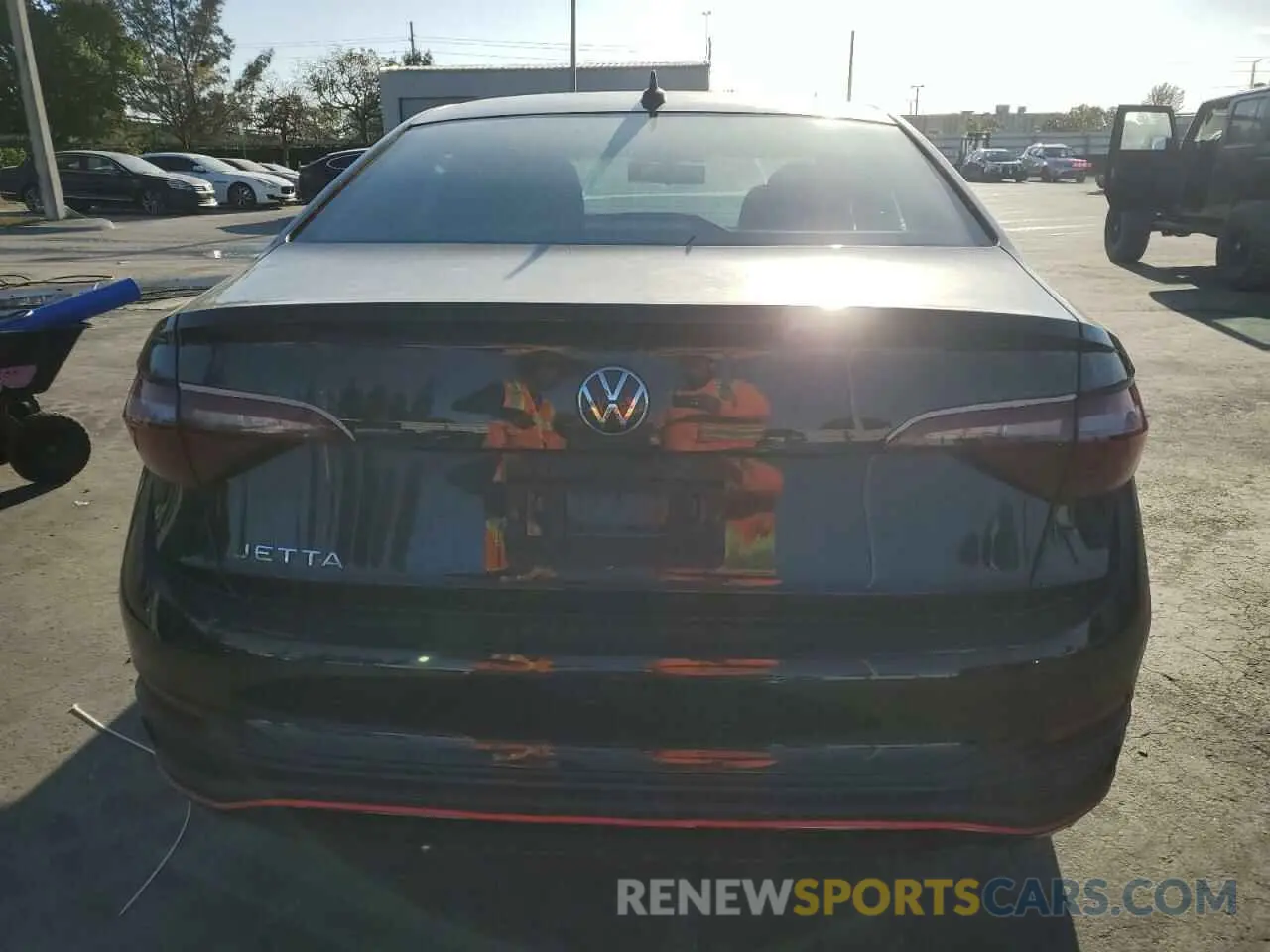 6 fotografías del automóvil dañado 3VWBM7BU1PM052781 VOLKSWAGEN JETTA 2023