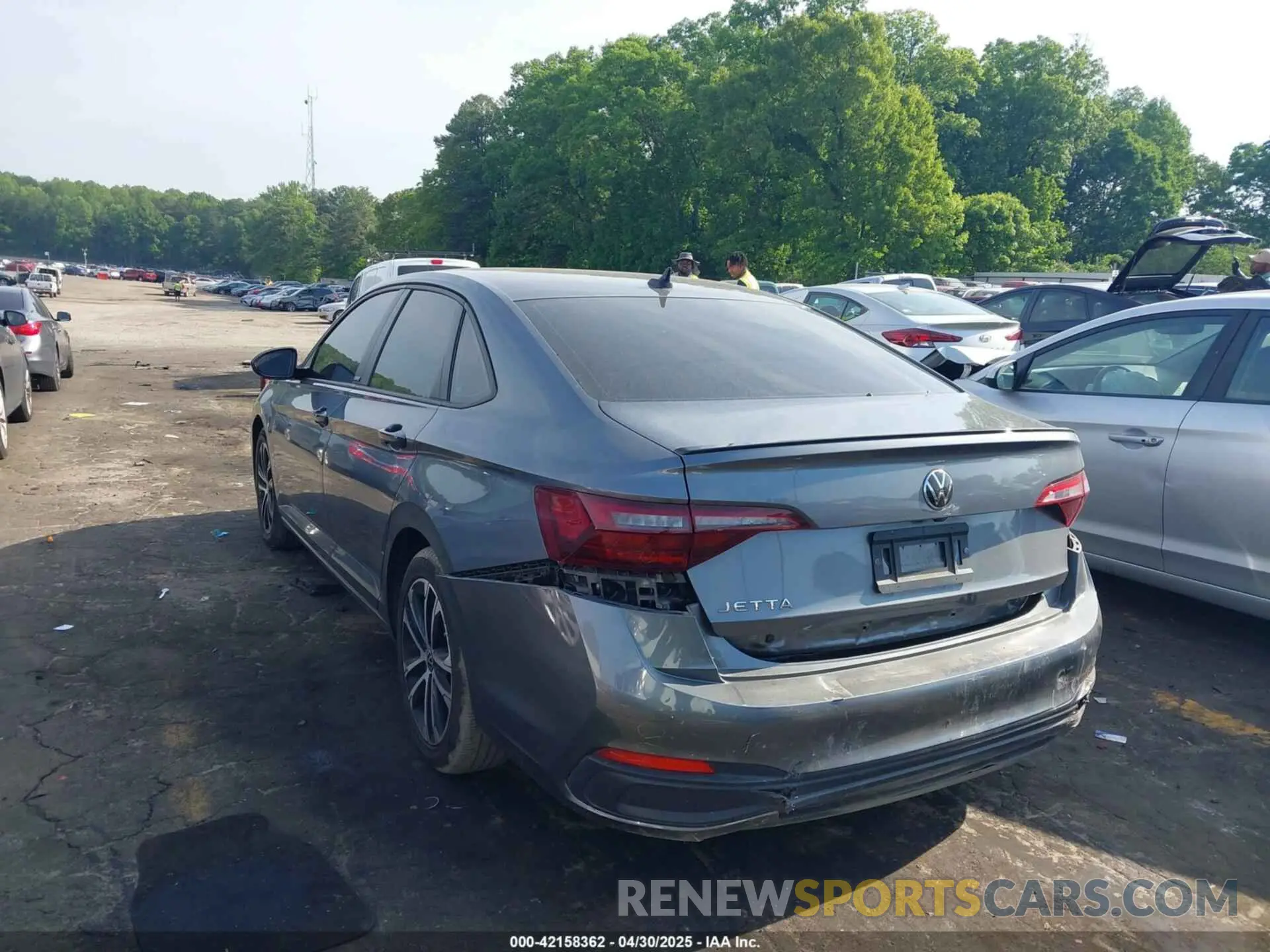 3 fotografías del automóvil dañado 3VWBM7BU4PM025350 VOLKSWAGEN JETTA 2023