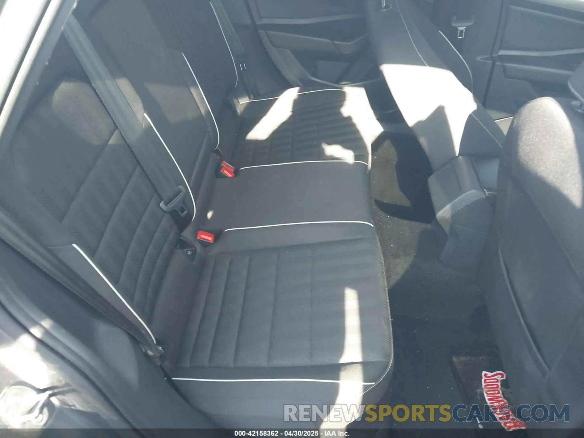 8 fotografías del automóvil dañado 3VWBM7BU4PM025350 VOLKSWAGEN JETTA 2023