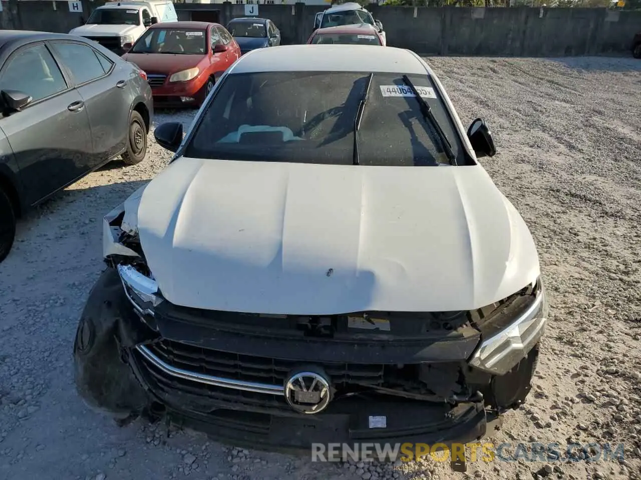 5 fotografías del automóvil dañado 3VWBM7BU4PM037160 VOLKSWAGEN JETTA 2023