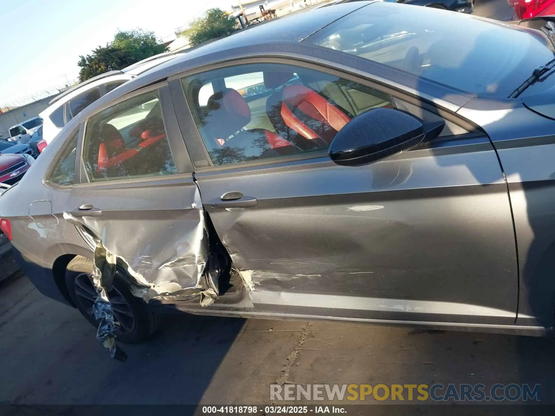 13 fotografías del automóvil dañado 3VWBM7BU5PM035014 VOLKSWAGEN JETTA 2023