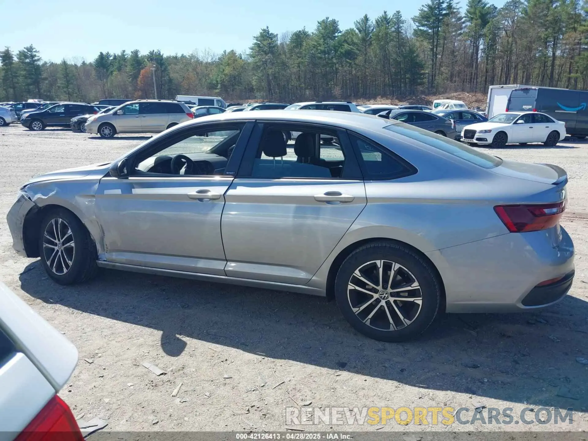 14 fotografías del automóvil dañado 3VWBM7BU6PM019212 VOLKSWAGEN JETTA 2023
