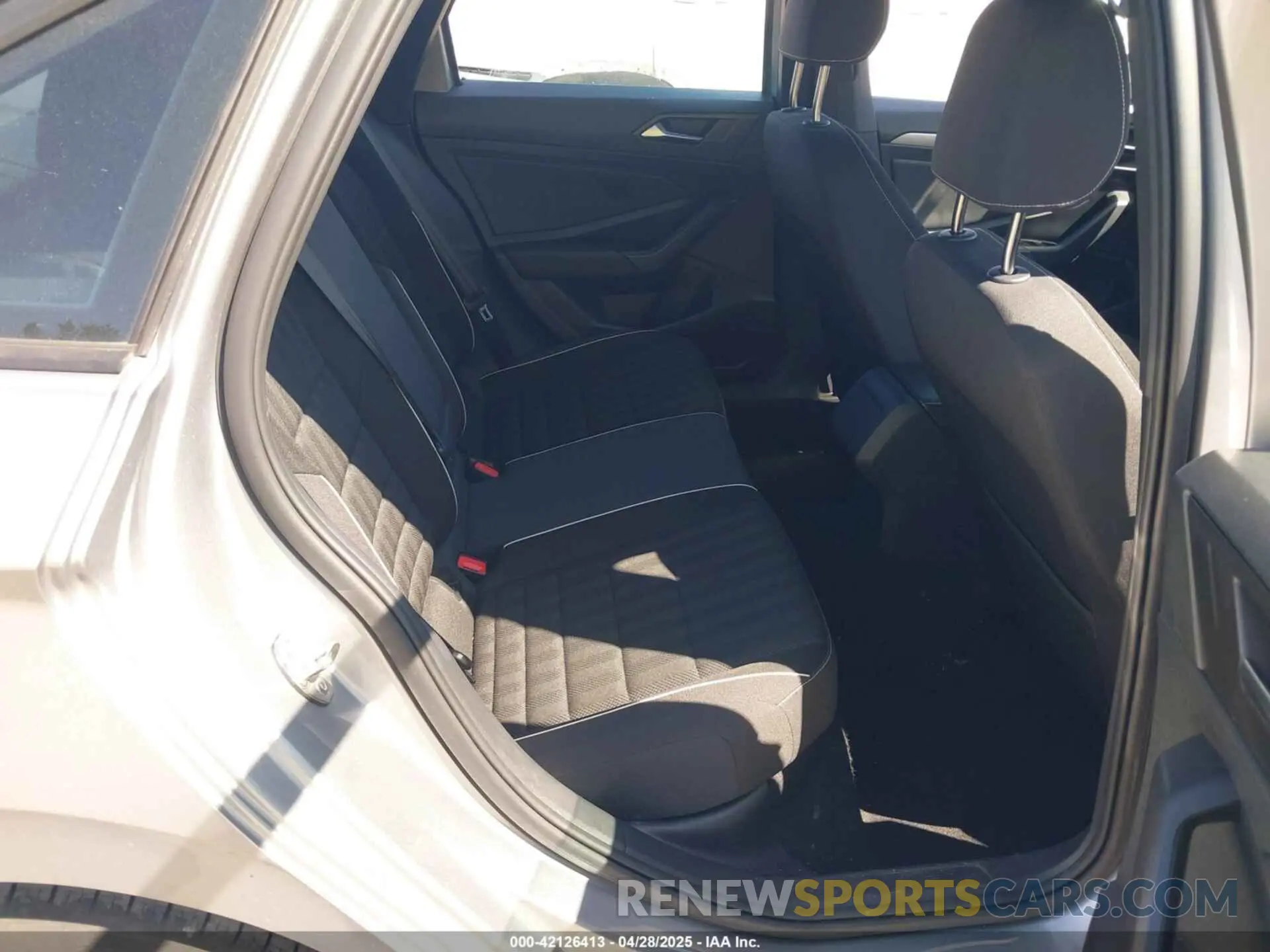 8 fotografías del automóvil dañado 3VWBM7BU6PM019212 VOLKSWAGEN JETTA 2023