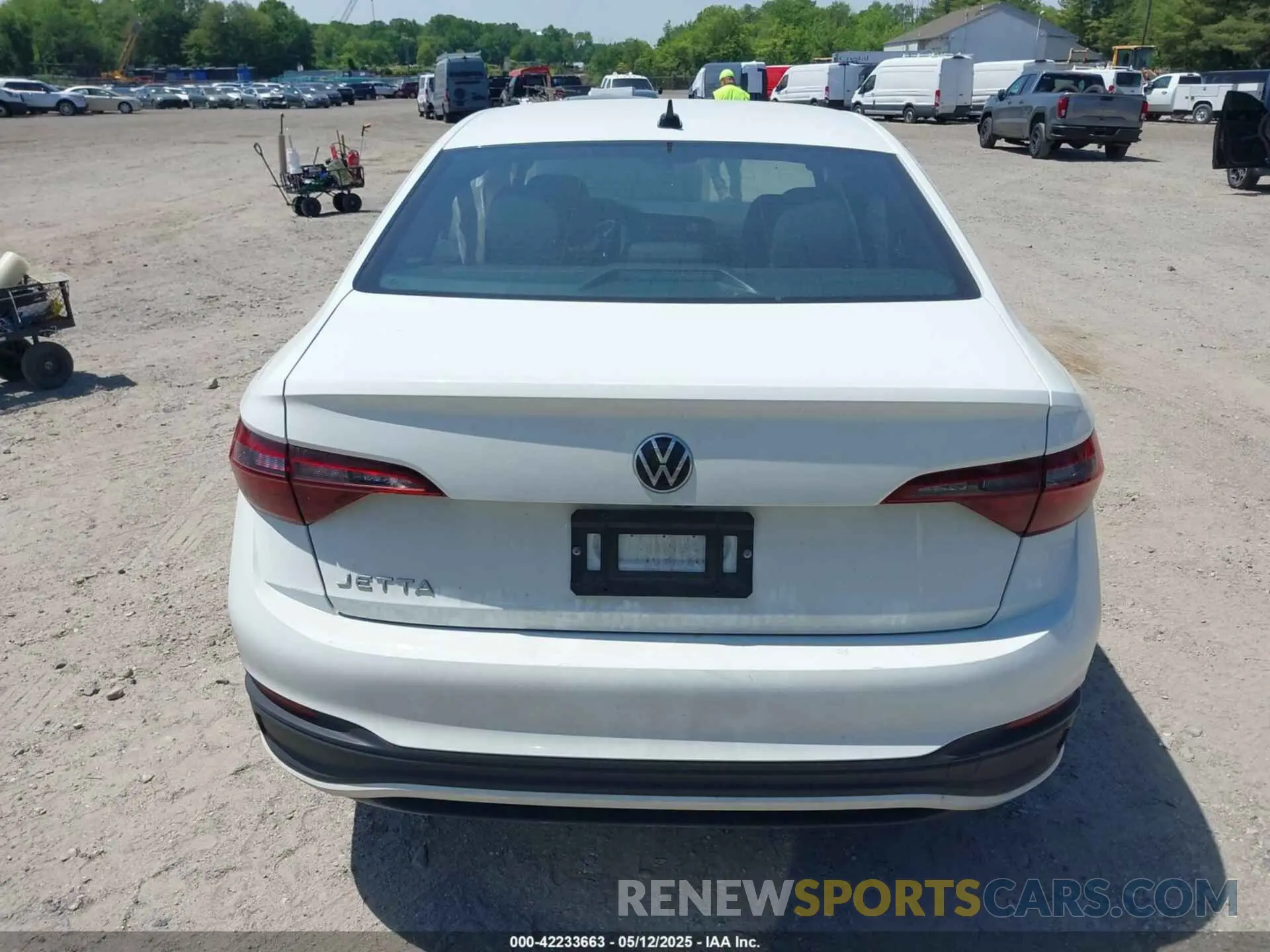 16 fotografías del automóvil dañado 3VWBM7BU7PM037623 VOLKSWAGEN JETTA 2023
