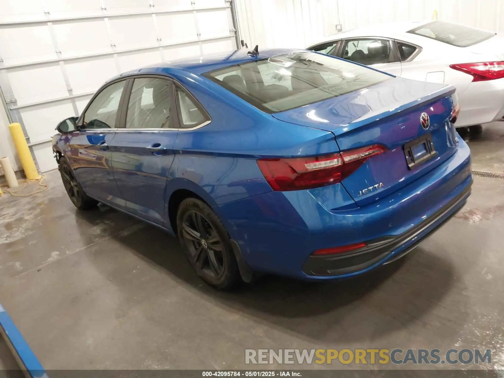 3 fotografías del automóvil dañado 3VWEM7BU1PM047285 VOLKSWAGEN JETTA 2023