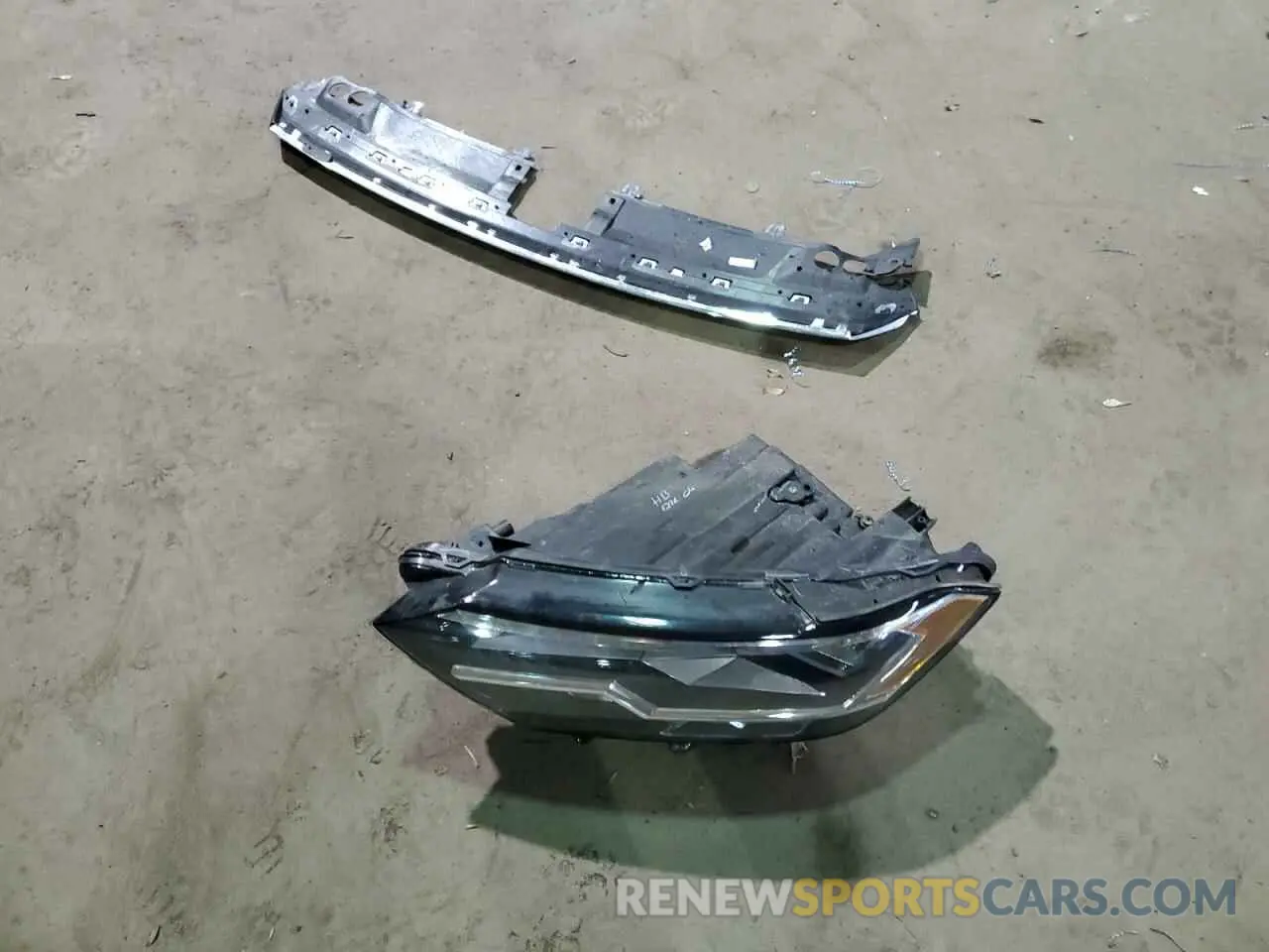 12 fotografías del automóvil dañado 3VW5M7BU0RM043747 VOLKSWAGEN JETTA 2024