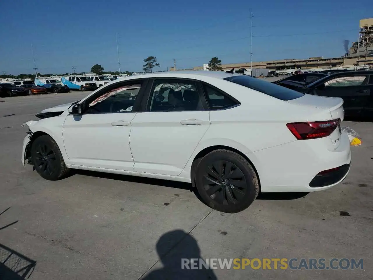 2 fotografías del automóvil dañado 3VW5M7BU0RM095945 VOLKSWAGEN JETTA 2024