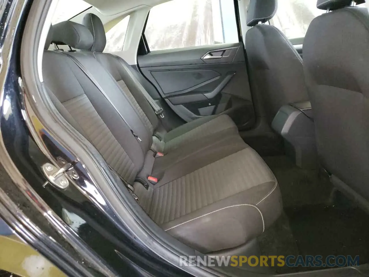 10 fotografías del automóvil dañado 3VW5M7BU1RM047452 VOLKSWAGEN JETTA 2024