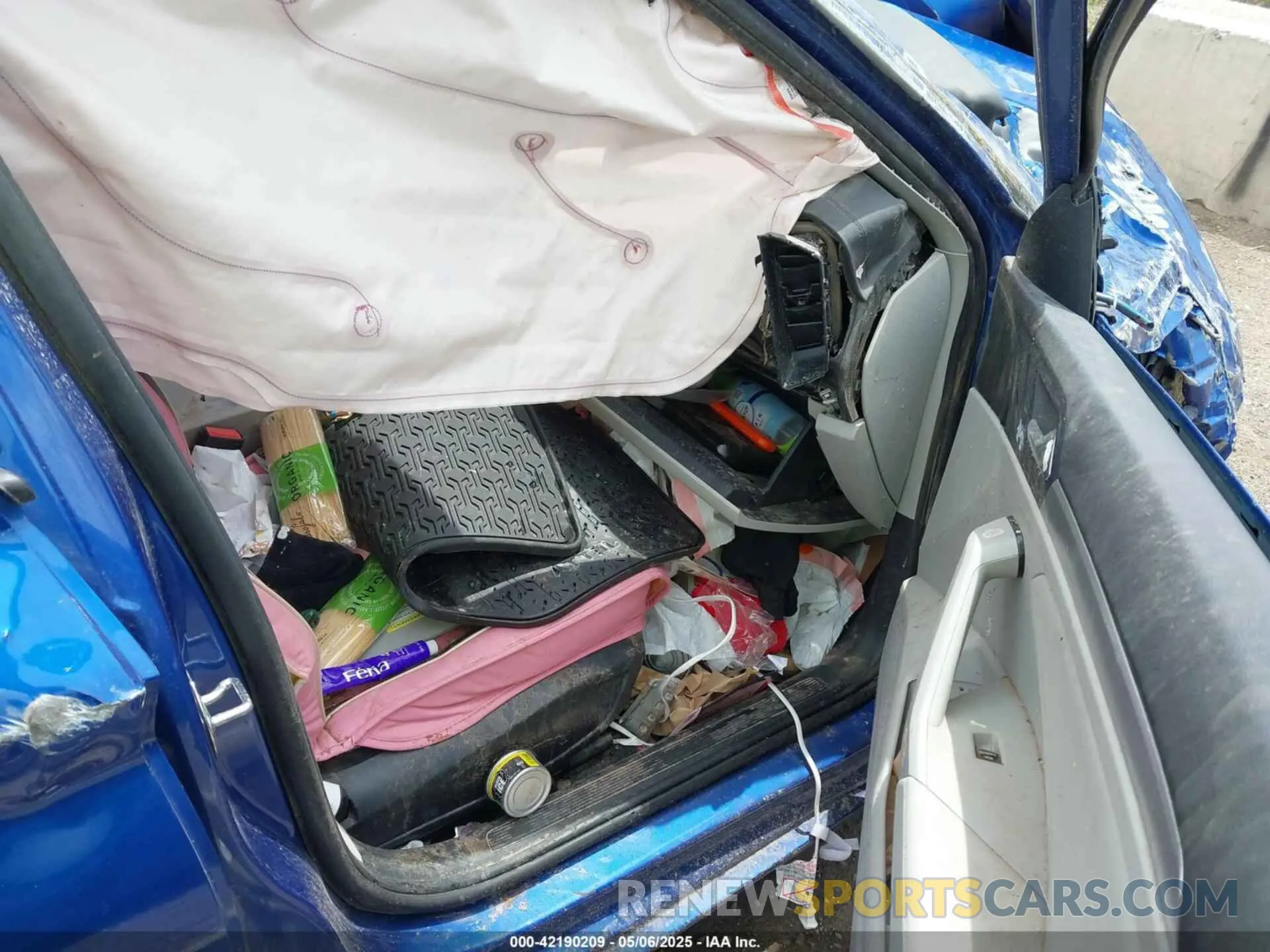 5 fotografías del automóvil dañado 3VW5M7BU1RM078197 VOLKSWAGEN JETTA 2024