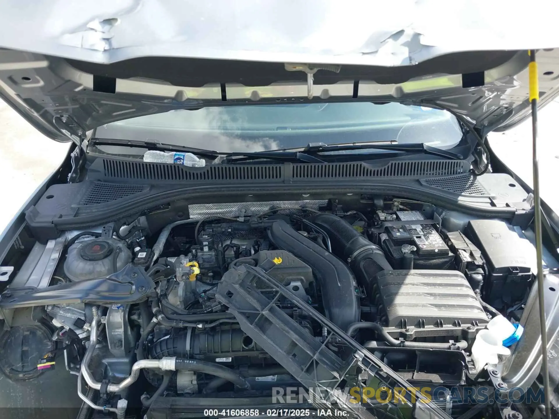 10 fotografías del automóvil dañado 3VW5M7BU2RM051123 VOLKSWAGEN JETTA 2024