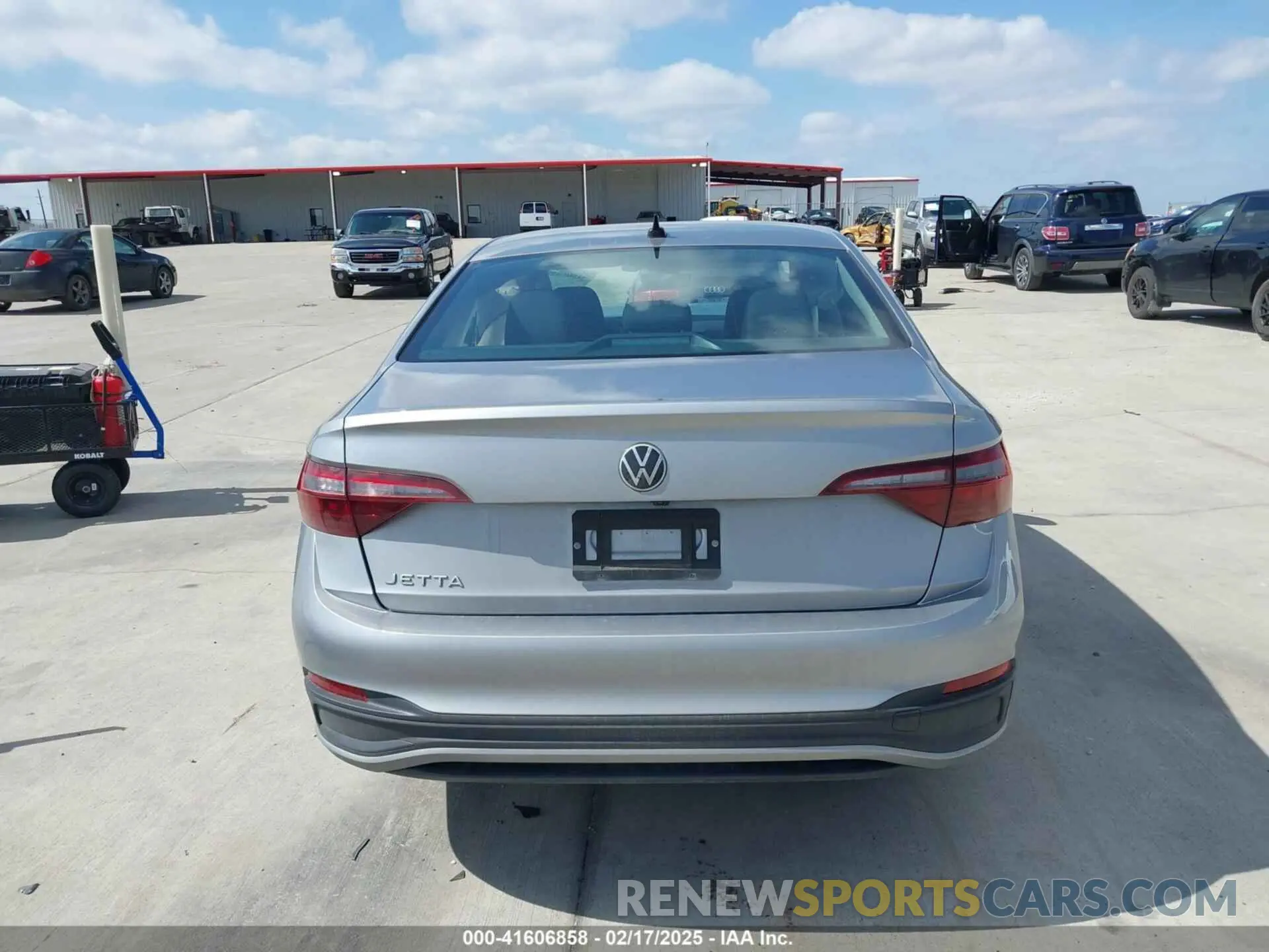 17 fotografías del automóvil dañado 3VW5M7BU2RM051123 VOLKSWAGEN JETTA 2024