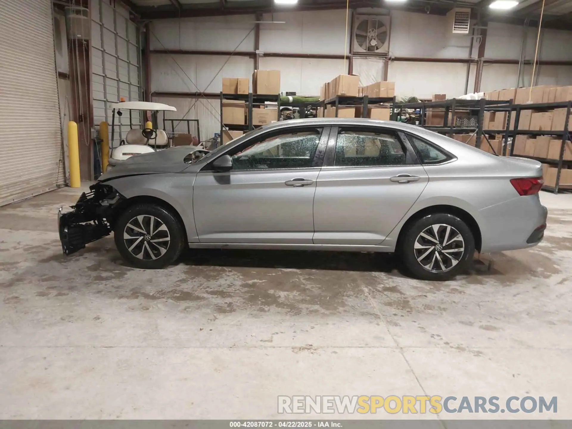 13 fotografías del automóvil dañado 3VW5M7BU3RM082381 VOLKSWAGEN JETTA 2024