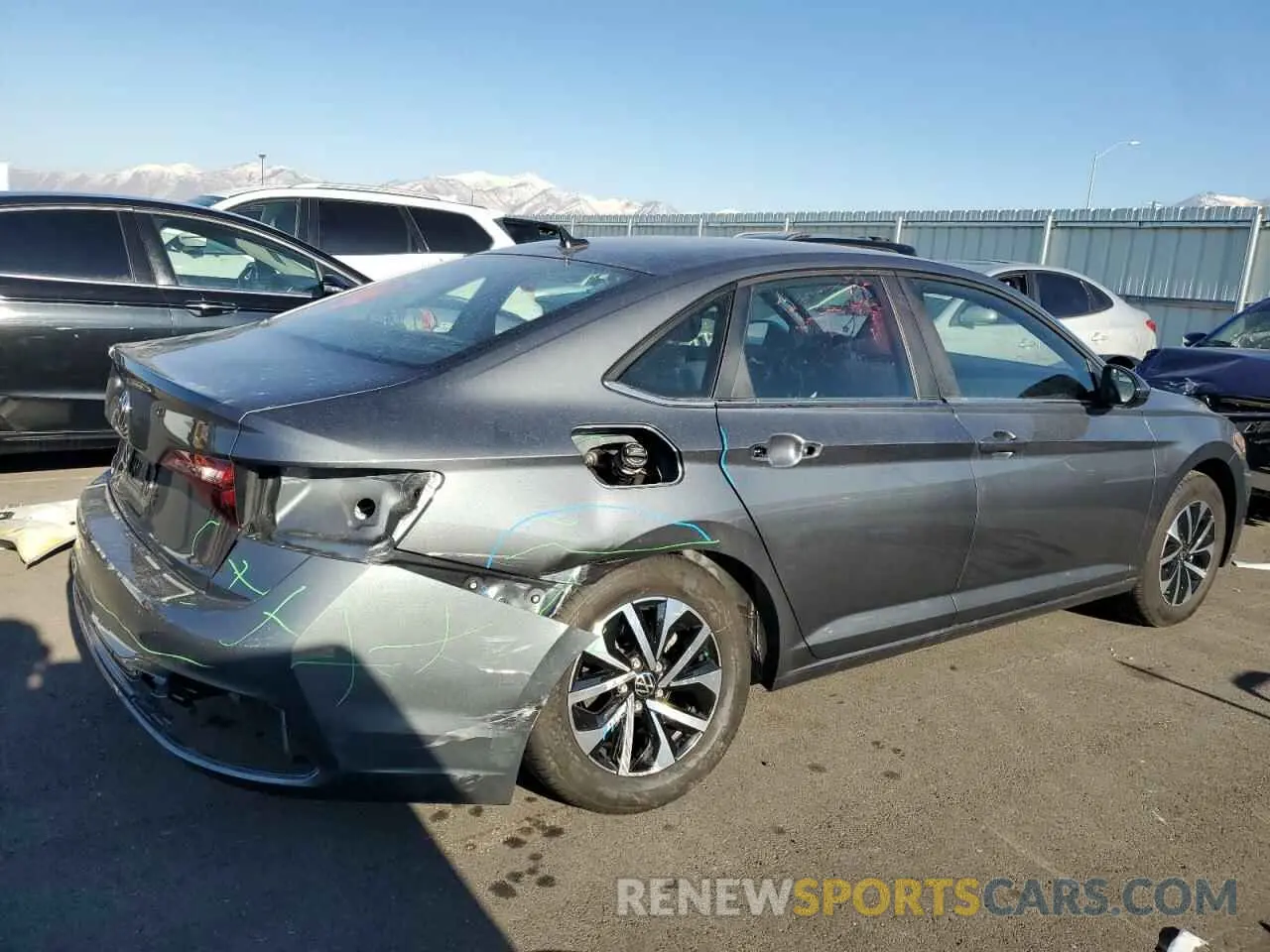 3 fotografías del automóvil dañado 3VW5M7BU3RM083269 VOLKSWAGEN JETTA 2024